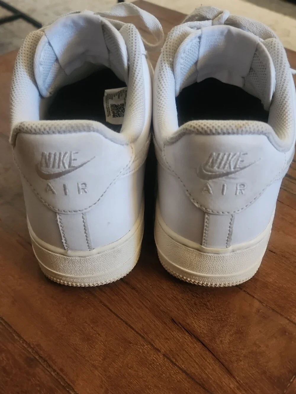 Nike White Men’s Air Force 1 Low-Top Leather Sneakers